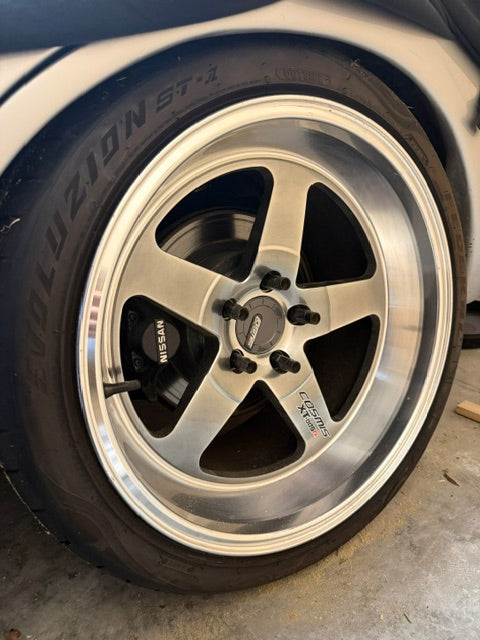 Kelly Dun R32 GTR 4 DOOR CUSTOM